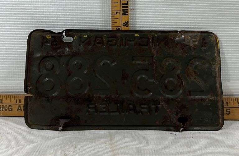 Michigan 1964 Trailer Plate Sherwood Auctions