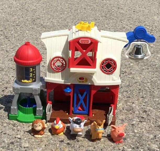 Fisher Price Farm set - Sherwood Auctions