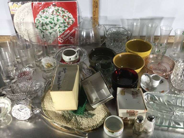 Assorted Glassware - Sherwood Auctions