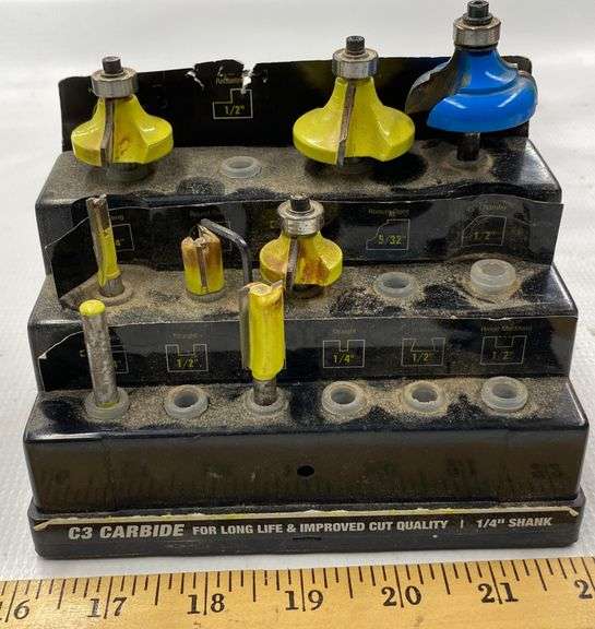 Nice Router Bit Set + PERFORMAX Router Bits Sherwood Auctions