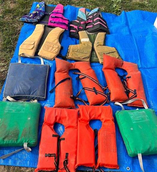 Bass Pro Shop Life Jacket, 3 Life Jackets, 4 Orange Life Jackets + 3