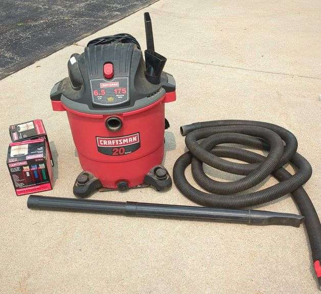Craftsman 20 Gallon Wet/Dry Vac, 6.5 Peak hp & 175 Blowing MPH + 2