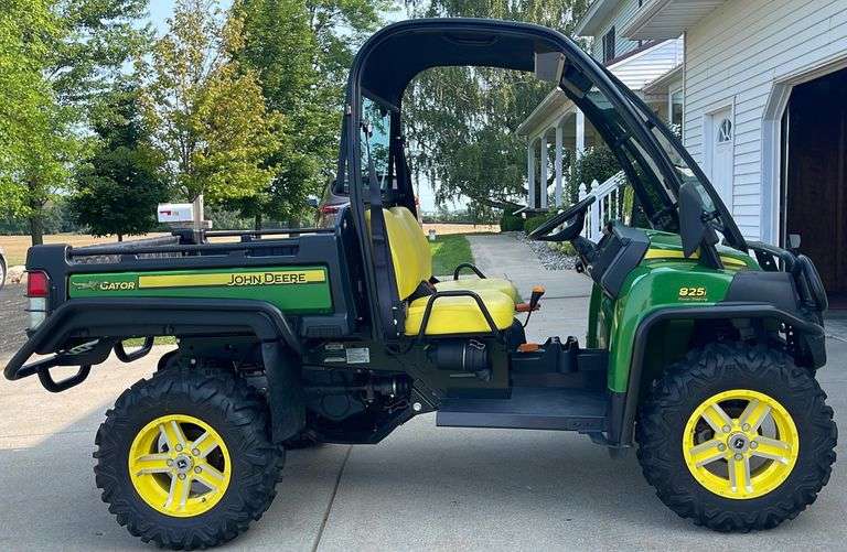 John Deere 825i Gator Sherwood Auctions