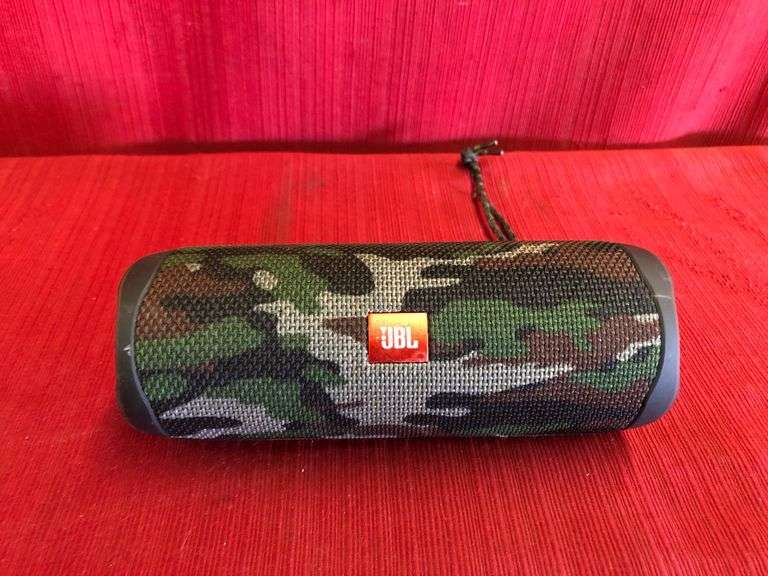 JBL Speaker (No Power Cord) Sierra Auction Management Inc