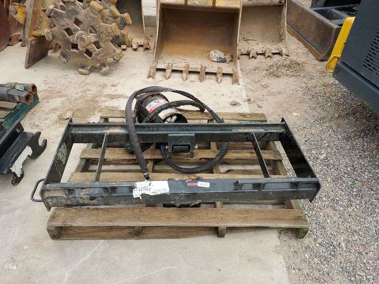 John Deere Skid Steer Auger Motor and Attachment Sierra Auction