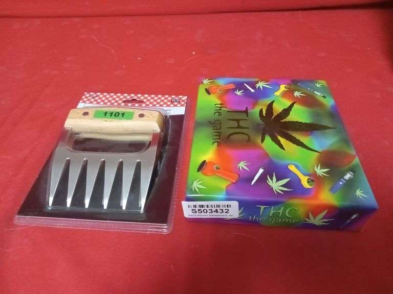 (1 Qty) Pair of Meat Claws, (1 Qty) THC Smoking "Board" Game Sierra