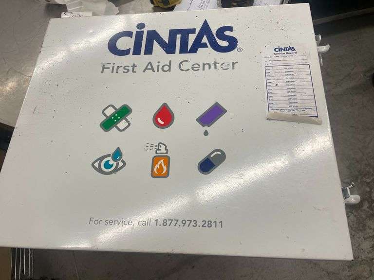 Cintas Wall Mount First Aid w/ Contents 19.5"x17"x6"D Sierra Auction