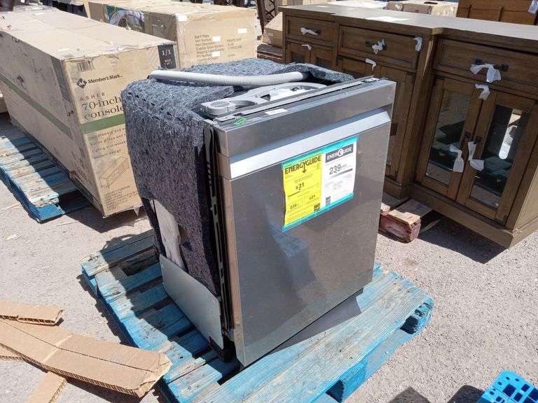 (1 Qty) Samsung DishWasher Sierra Auction Management Inc