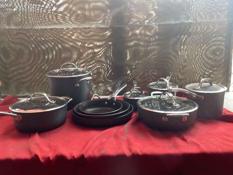 Kirkland Signature Pots & Pans Sierra Auction Management Inc