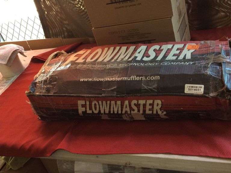 FlowMaster Muffler Big Block - Sierra Auction Management Inc