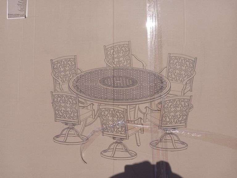 Member's Mark Hastings Collection 8 Piece Round Dining Set Sierra