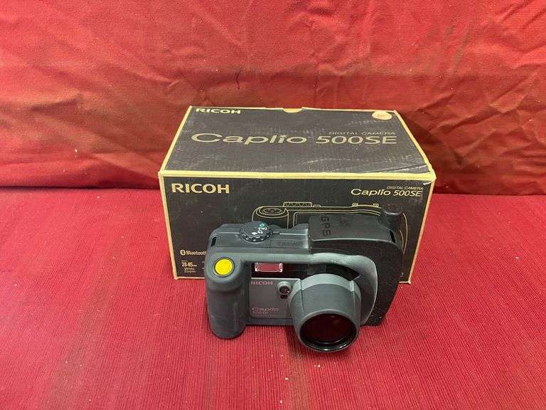 Ricoh Caplio 500SE Digital Camera Sierra Auction Management Inc