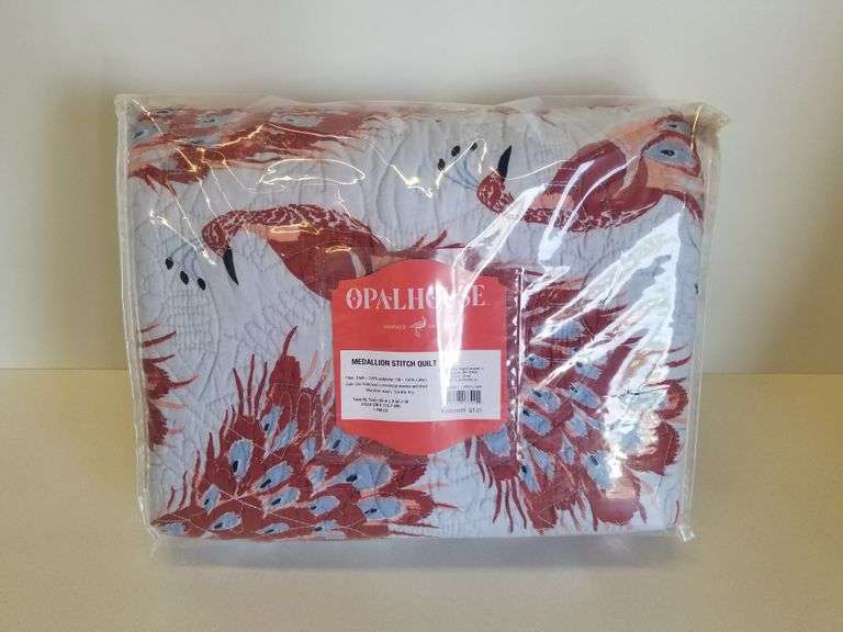 Opalhouse Twin Peacock Quilt Sierra Auction Management Inc