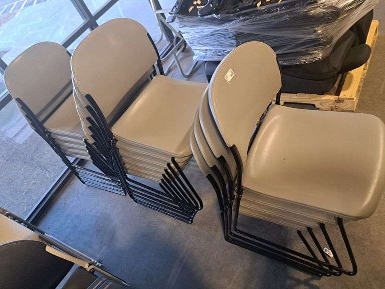 (15) Light Gray Plastic Stackable Chairs Sierra Auction Management Inc