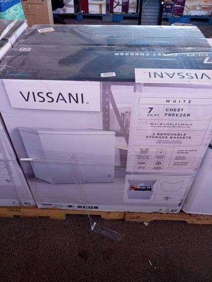 Vissani Chest Freezer - Sierra Auction Management Inc