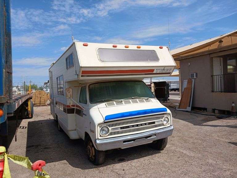 1977 Dodge TIOGA Sierra Auction Management Inc