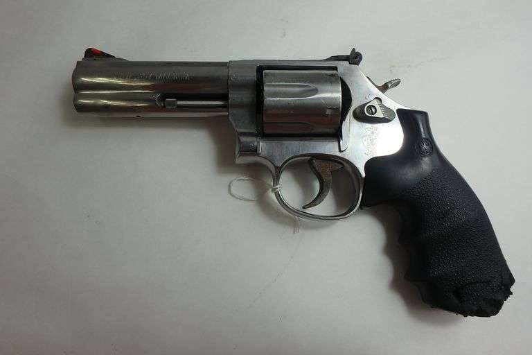 S&W 686-6 - Sierra Tactical Auctions