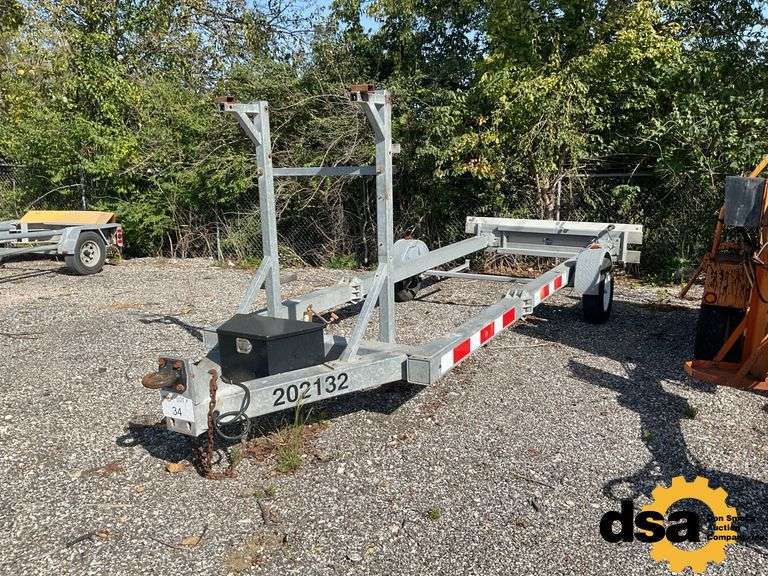 Gregory Trailer Mounted Attenuator - Don Smock Auction Company
