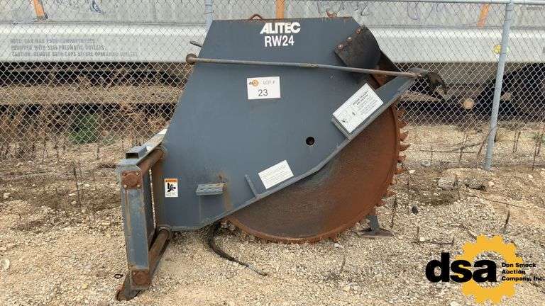Alitec RW24 Asphalt Saw Skid Loader Attachment