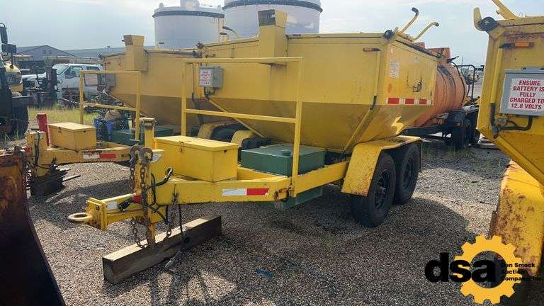 2014 Falcon P4D1Xi Hot Mix Trailer,