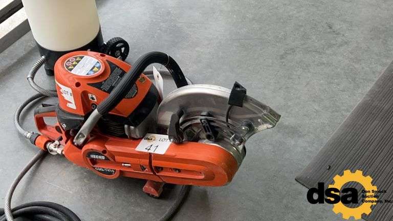 Echo CSG-7410 Concrete Saw,