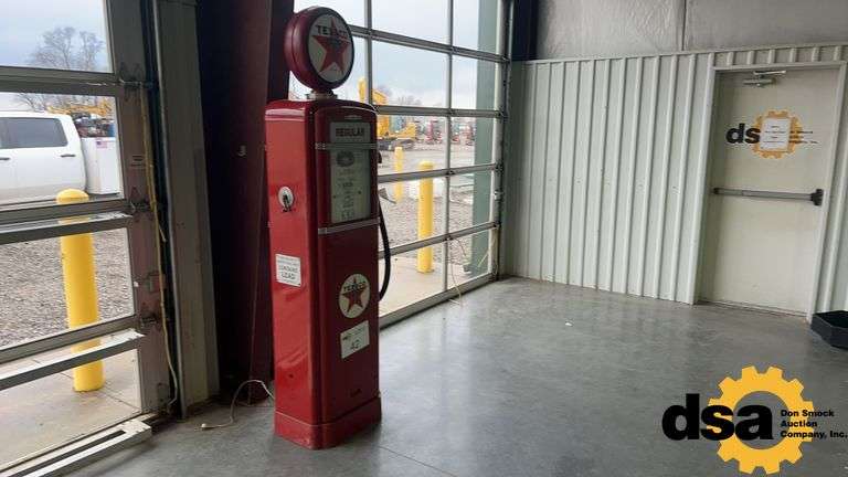 Gilbarco Texaco Antique Gas Pump