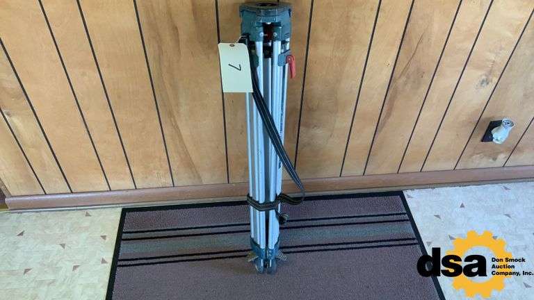Laser and Sight Level Tri Pod