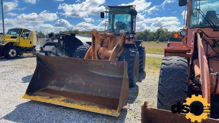 2006 Case 621 DXR Rubber Tired Loader,