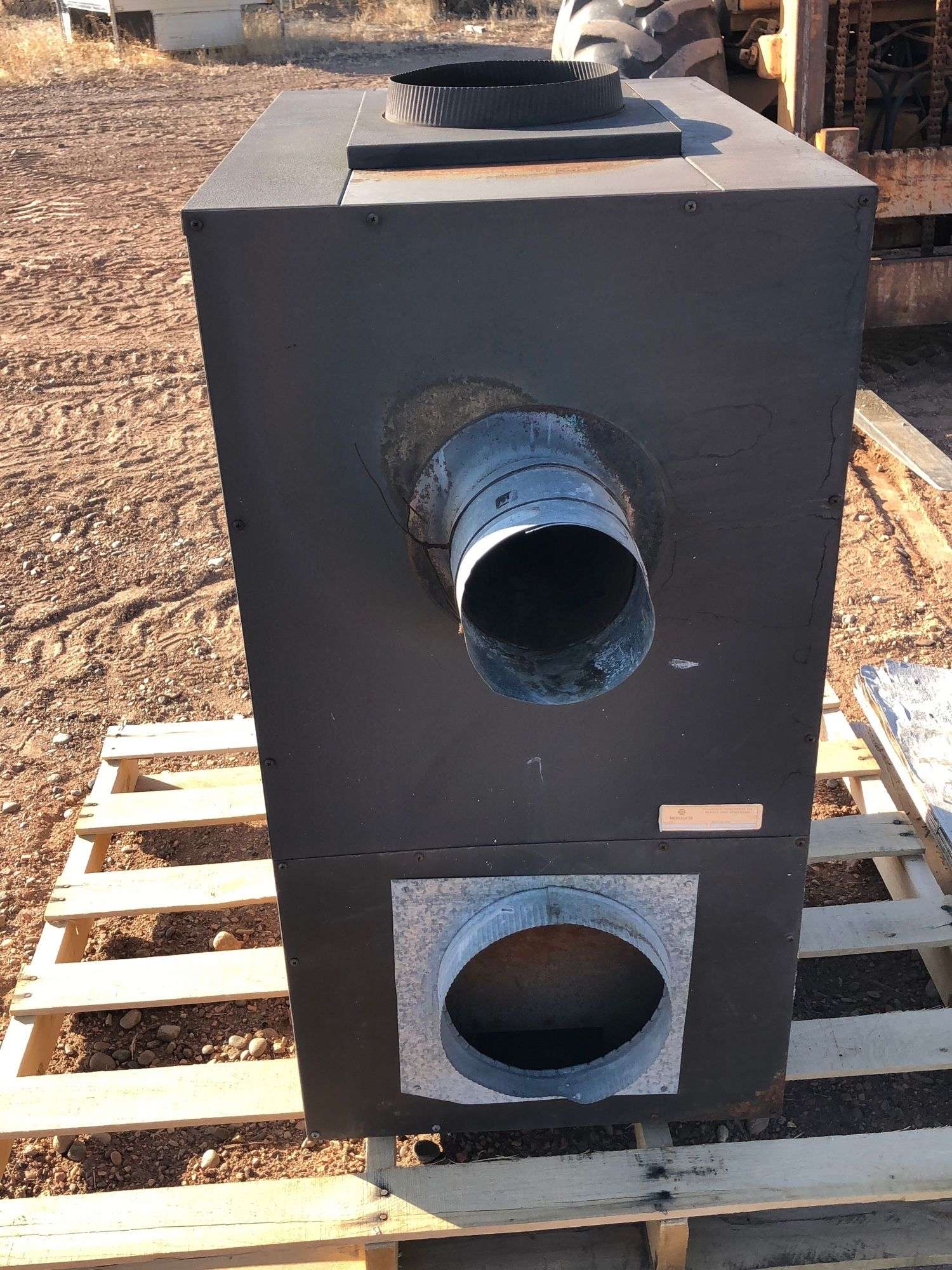Monarch Add a Furnace - Smith Sales Co. Auctioneers