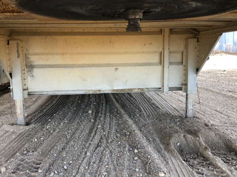 1991 Merritt Cattle Pot Smith Sales Co. Auctioneers