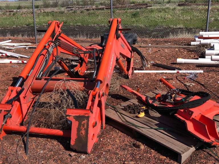 Kubota Tractor parts Smith Sales Co. Auctioneers