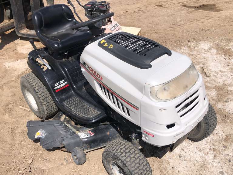 MTD Gold Mower Smith Sales Co. Auctioneers