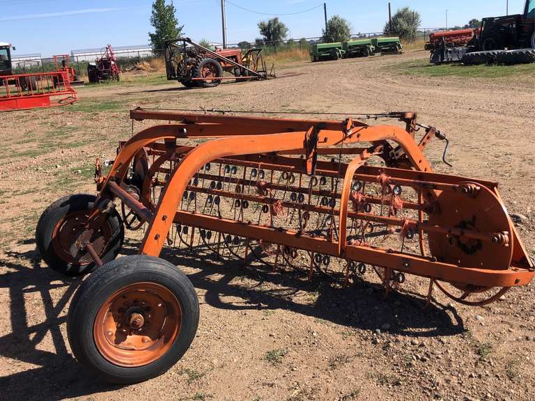 Side Delivery Rake Smith Sales Co. Auctioneers