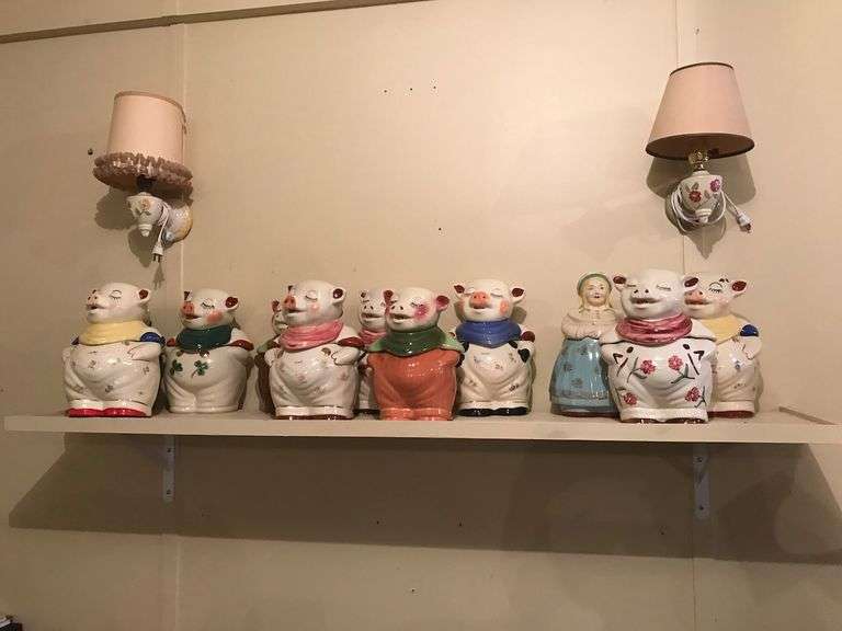 Gibson Estate Shawnee Pottery Collection Auction, Saturday Morning, December 4th @ 9:30 A.M.