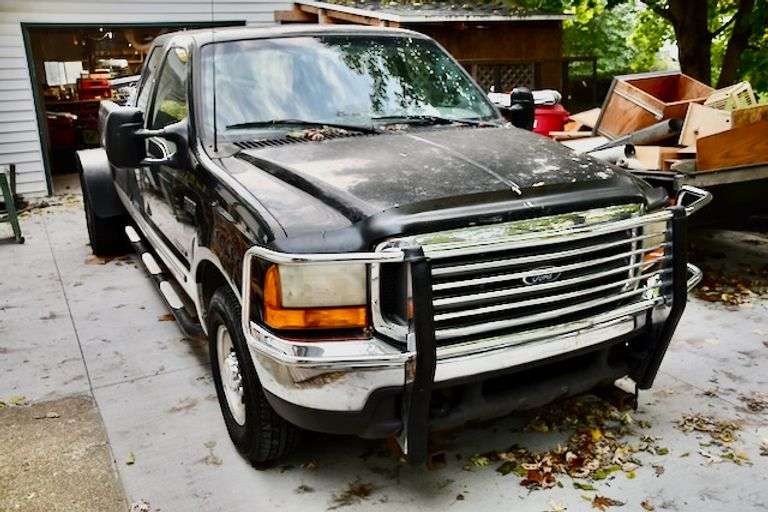 John & Karen Despres Auction, Friday Morning, November 10th 10 A.M