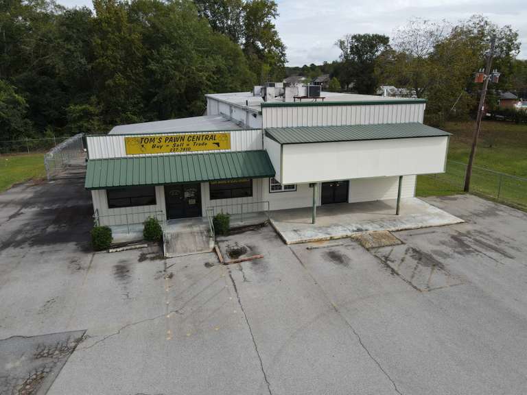 Commercial Building, Swainsboro, GA South Auction