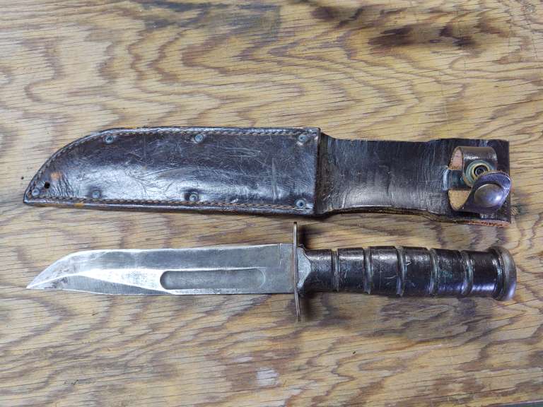 WWII era US Military kabar knife with sheath South Auction