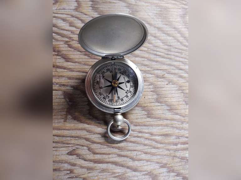 wittnauer compass