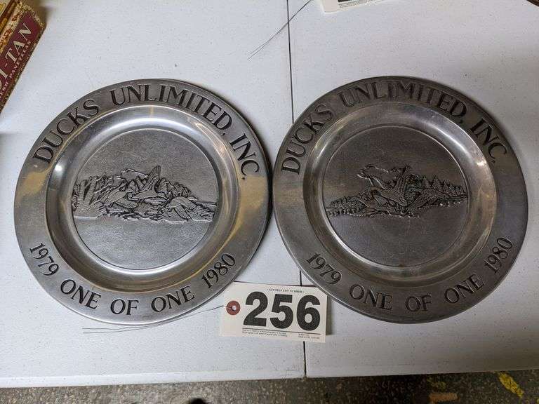 1979/1980 Ducks Unlimited Pewter Collector Plates South Auction
