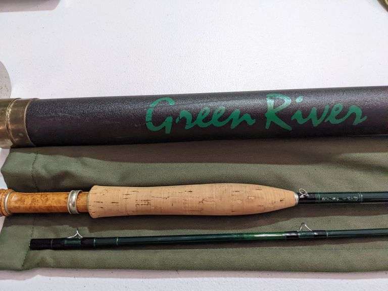 Green River fly rod with storage case South Auction