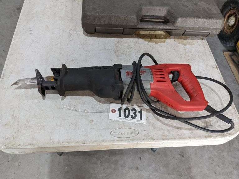 Milwaukee Sawzall South Auction