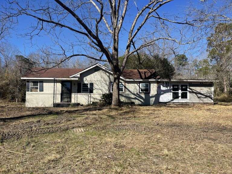 32 Olifftown Road Twin City, GA South Auction