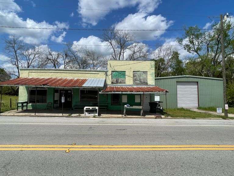 Historic OA Hall Store Twin City, GA South Auction