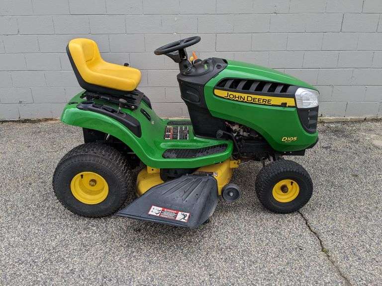 John Deere D105 42" Riding Mower South Auction