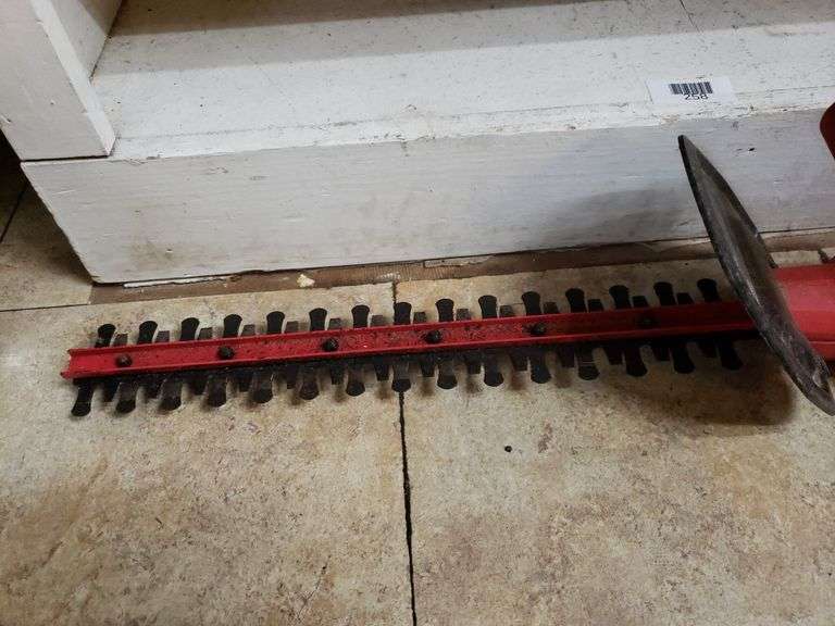 Black & Decker & Hyper Tough Hedge Trimmers Trice Auctions