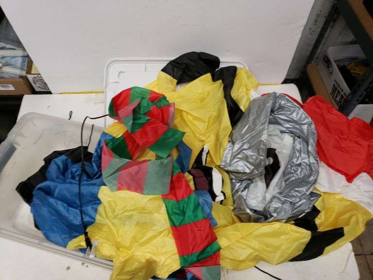 Blow Up Christmas Minion Trice Auctions