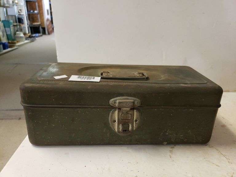 Vintage Metal Toolbox With Contents Trice Auctions