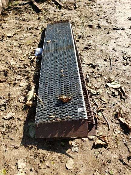 Custom Built Ramps Approximately 7 Ft Long - Trice Auctions