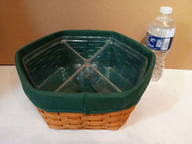 Longaberger Large Picnic Basket Hexagon 1997 Trice Auctions