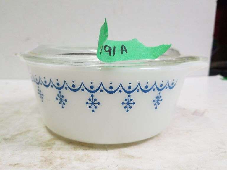 Small Pyrex Casserole Dish Trice Auctions